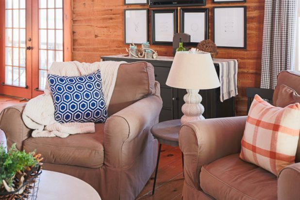 Winter Living Room Using Navy Blue and Rust