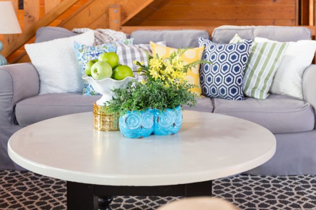 Spring Tour Using Yellow, Green, Blue and Gray Decor