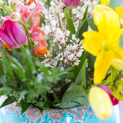 Easy Spring & Easter Centerpiece That Anyone Can Create