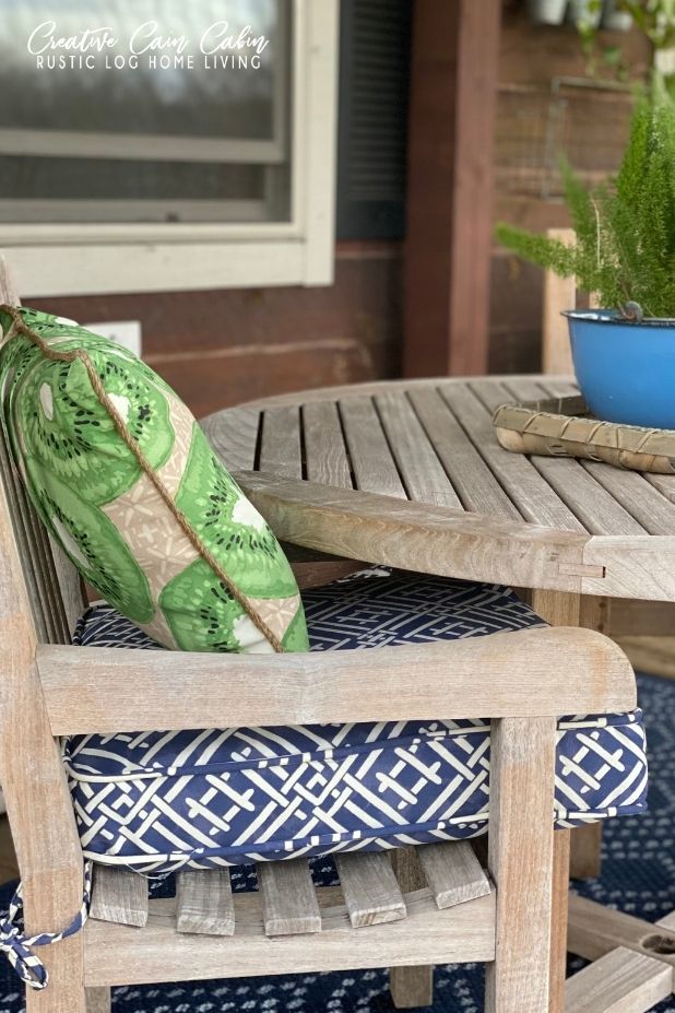 Spring Log Home Porch Makeover Using Blues and Greens