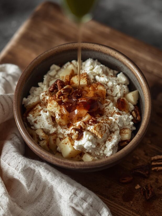 Easy Apple Pie Cottage Cheese Breakfast Bowl Recipe